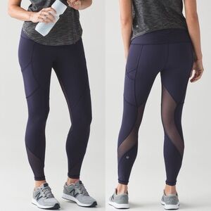 Lululemon Outrun Tight Sz 6 In Deep Indigo